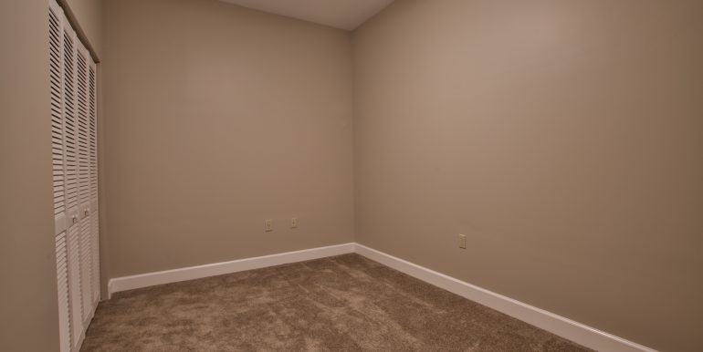 HR 1525 W Tennessee St-13