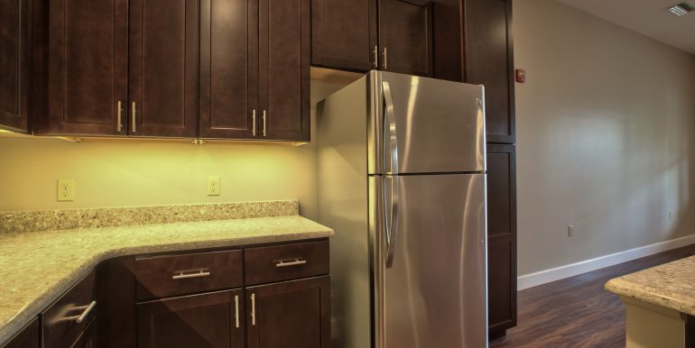 HR 1525 W Tennessee St-8