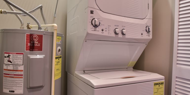 HR 1525 W Tennessee St-12